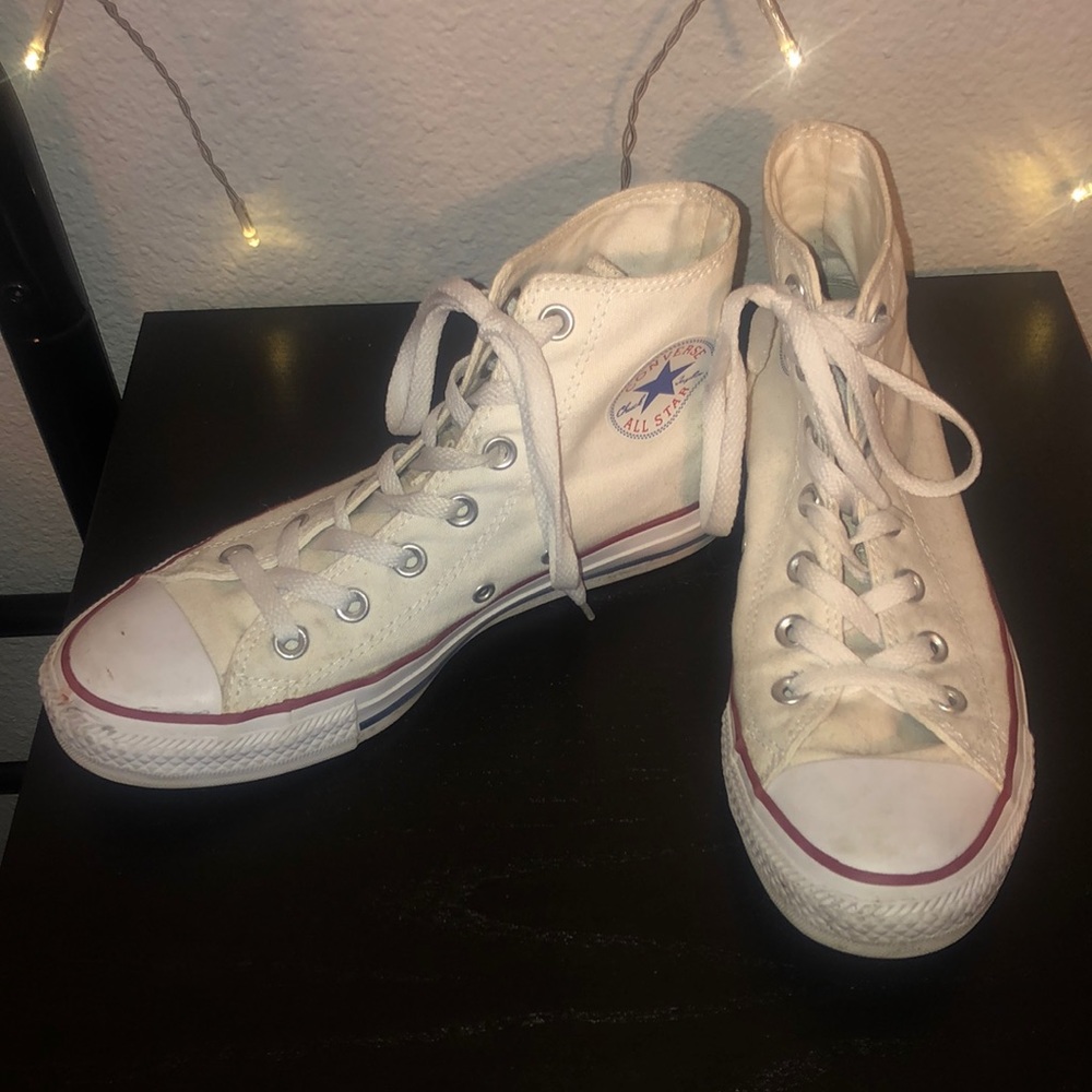 ✨White High Top Converse✨
